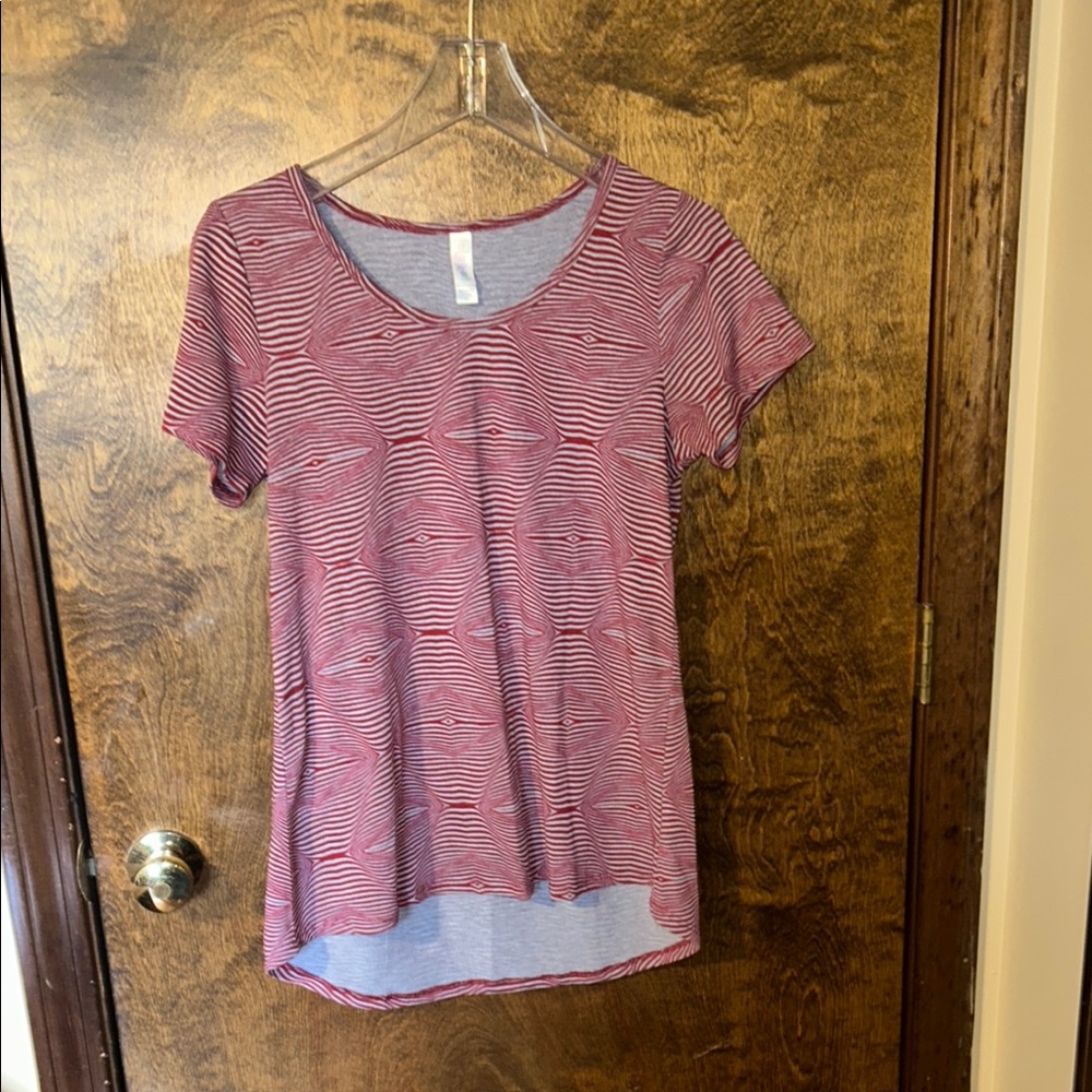 LuLaRoe High Low T-Shirt